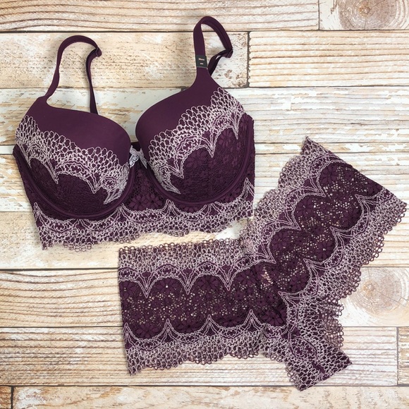 Victoria's Secret Other - 🖤SOLD🖤 Victoria’s Secret Lined Demi bra set